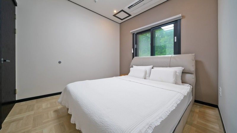 Den Pension in Daebu Island (Yeongheung Island)