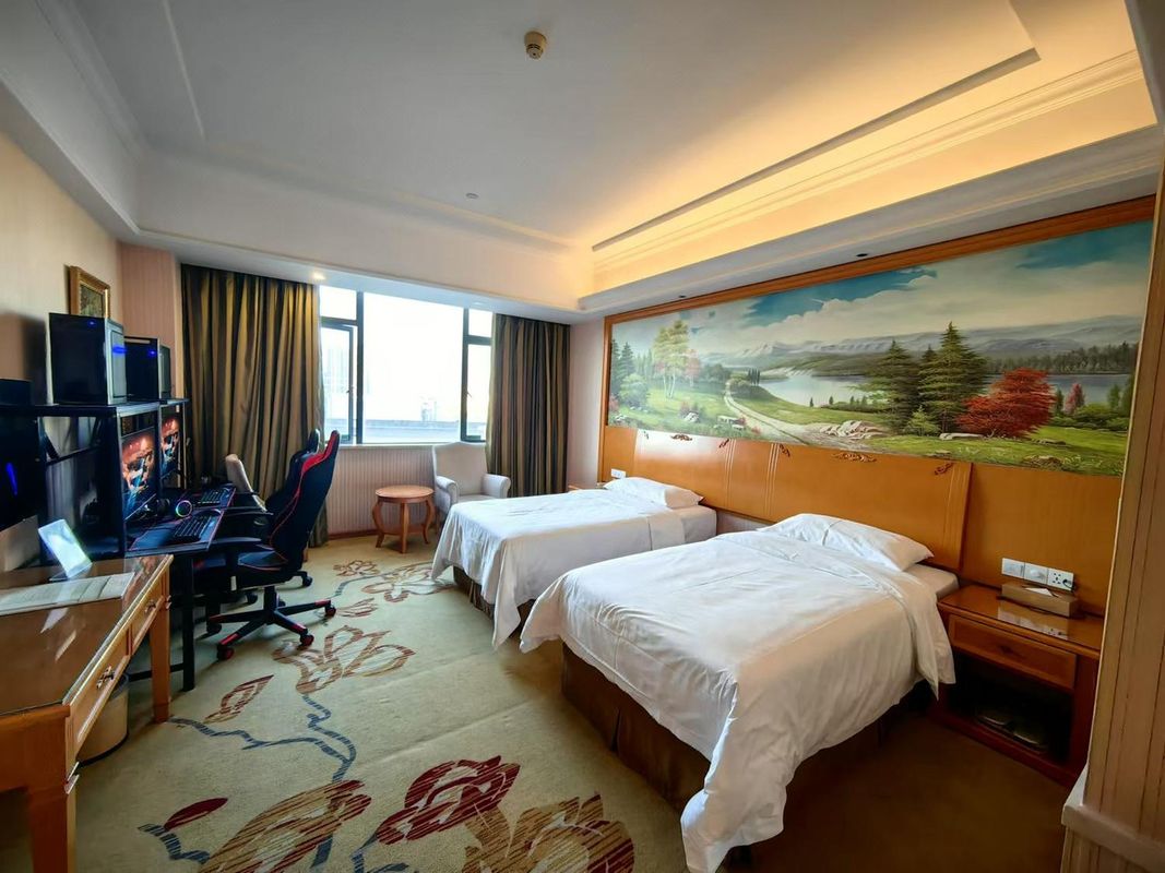 Zuoming E-sports Homestay (Longgang)