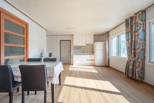 Ganghwado Pension Riverside