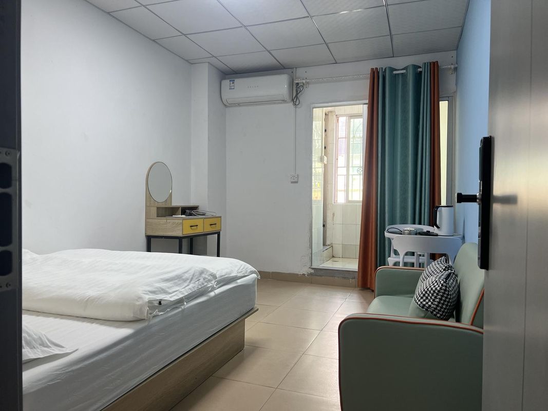 Xinyuan Elevator Apartment