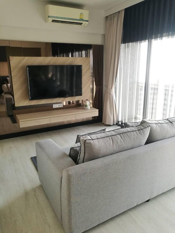 Seaview 2Bed 2Bath 19FL at Veranda Res. Pattaya