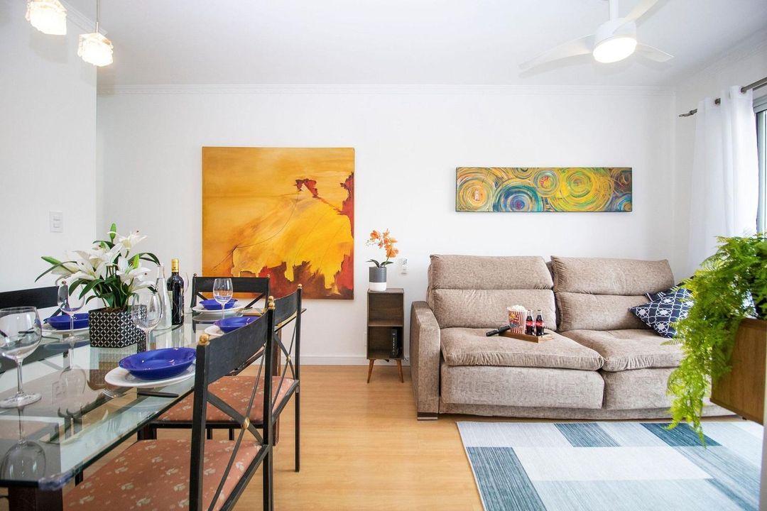 鄰近購物中心的3臥室現代居所