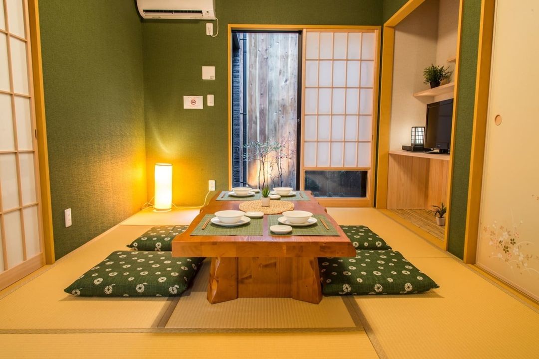 晴空塔近在眼前/車站走5分/3臥/2衛1浴/78㎡/6人房/2層獨棟(庭院)