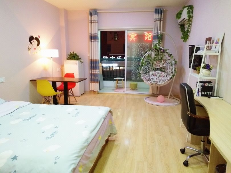 Yiju Xiaowu Apartment (Mingshi Jiayuan)