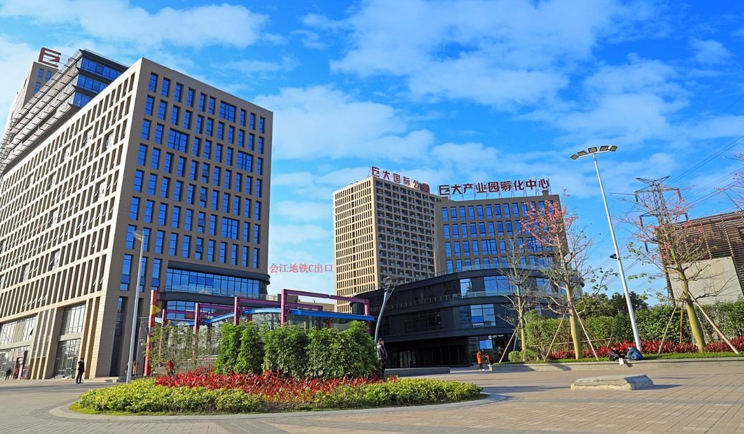 Juda International Apartment Huijiang Metro Station