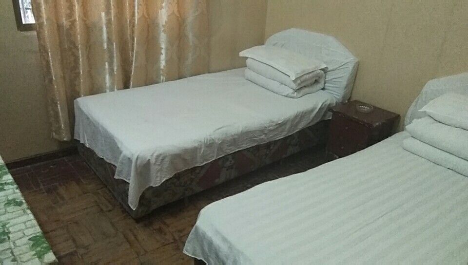 Xianning Friendship Hostel (Hubei University of Science and Technology)