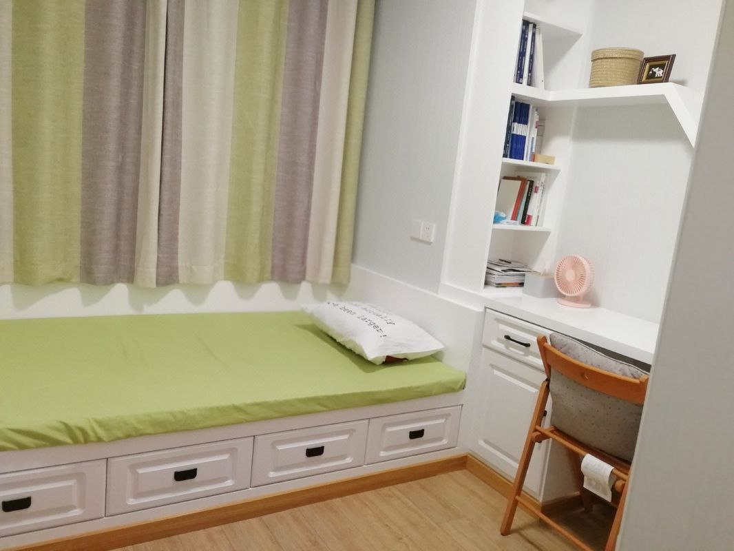 南京德馨小屋 大庇天下朋友俱欢颜(3号店)