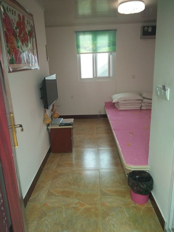 青島財神駕到民宿