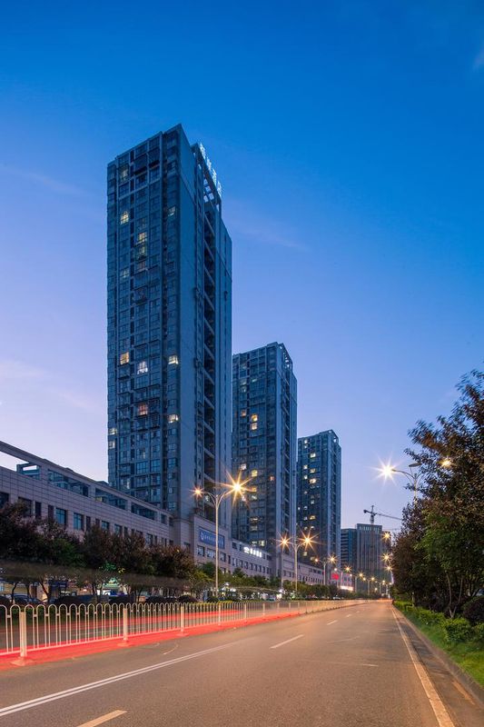 Xana Hotelle Hotel (Xiangtan High-speed Railway North Station Hunan University of Science and Technology)