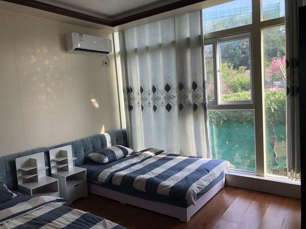 青岛睦名而来民宿