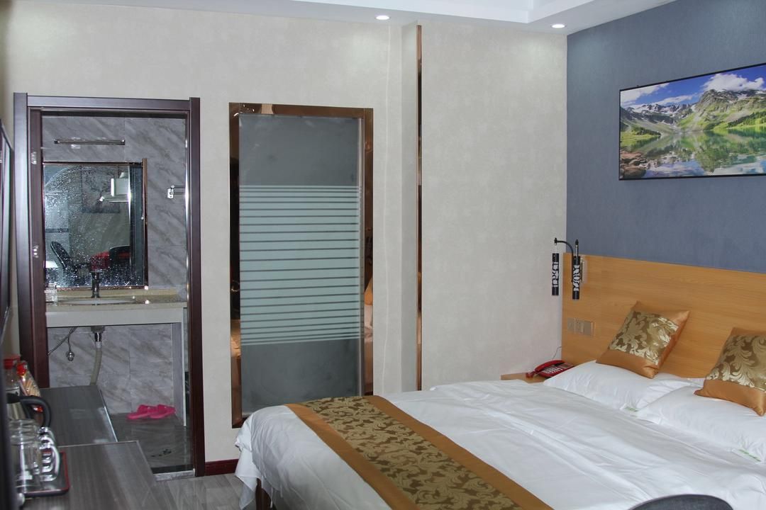 Xiaogan Wanjia Express Hotel