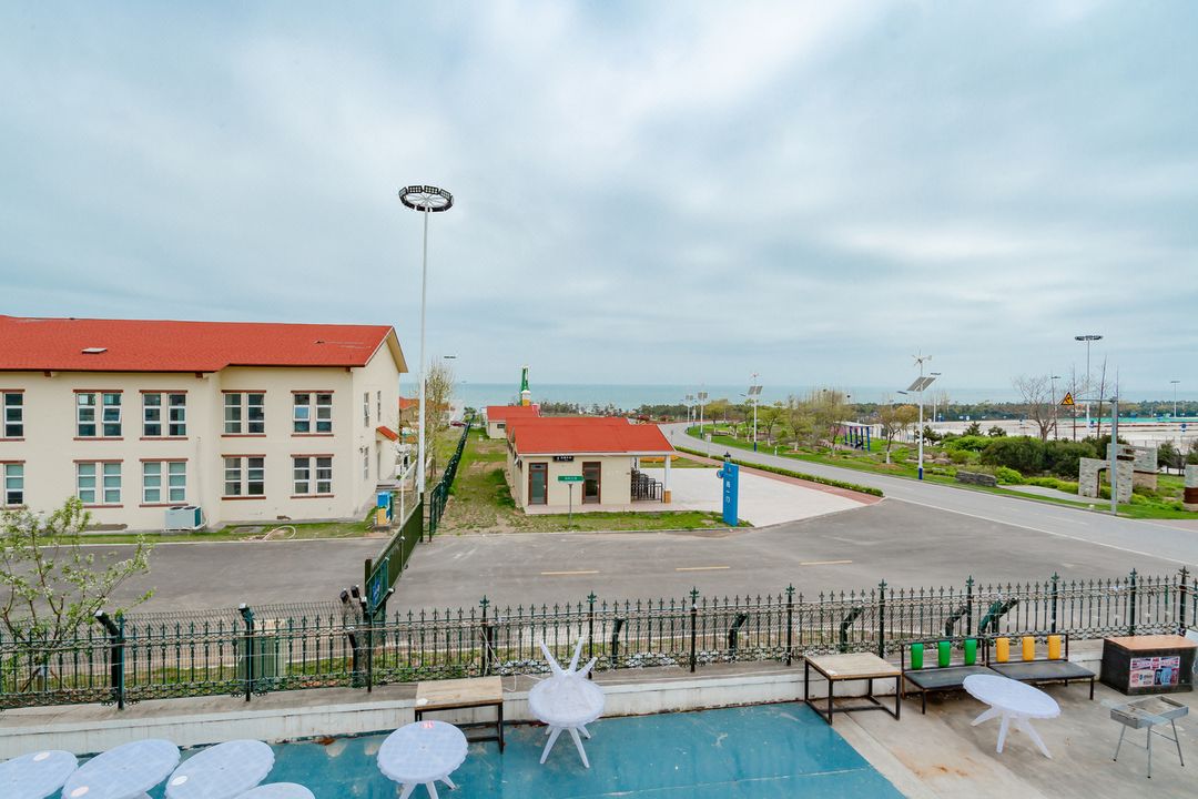 乐聚别墅(青岛天目山路店)