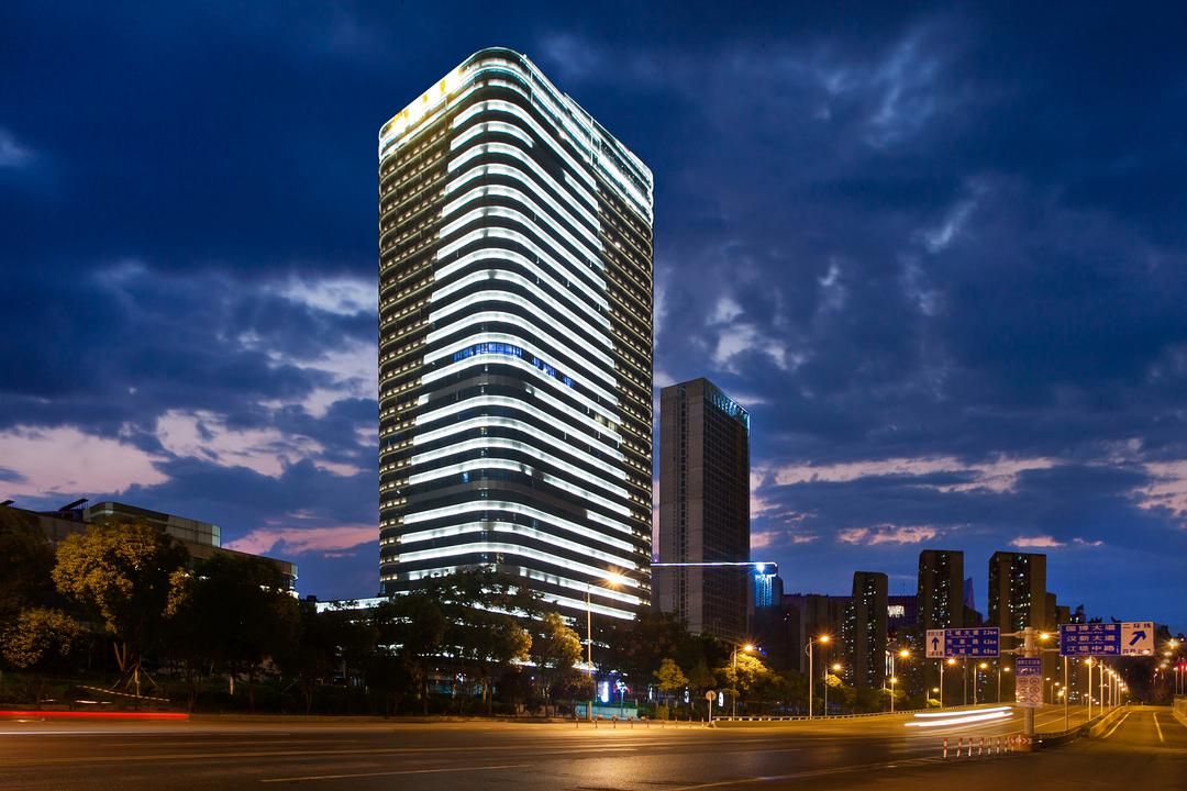 曼居酒店(武漢國際博覽中心店)