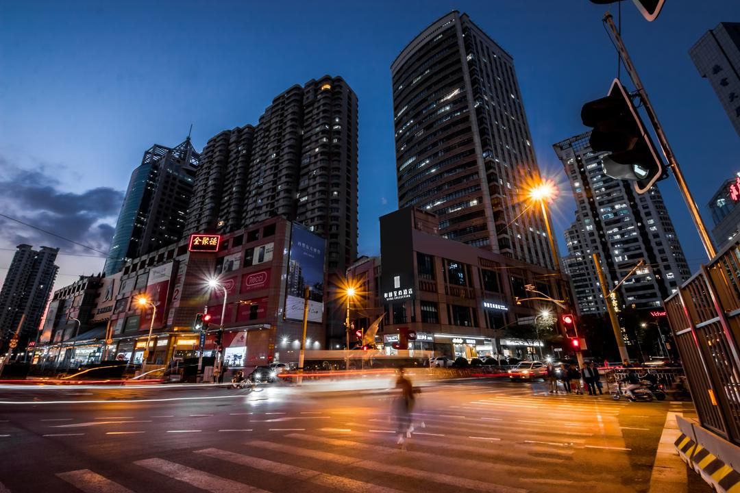 和頤至尚酒店(上海火車站南廣場店)