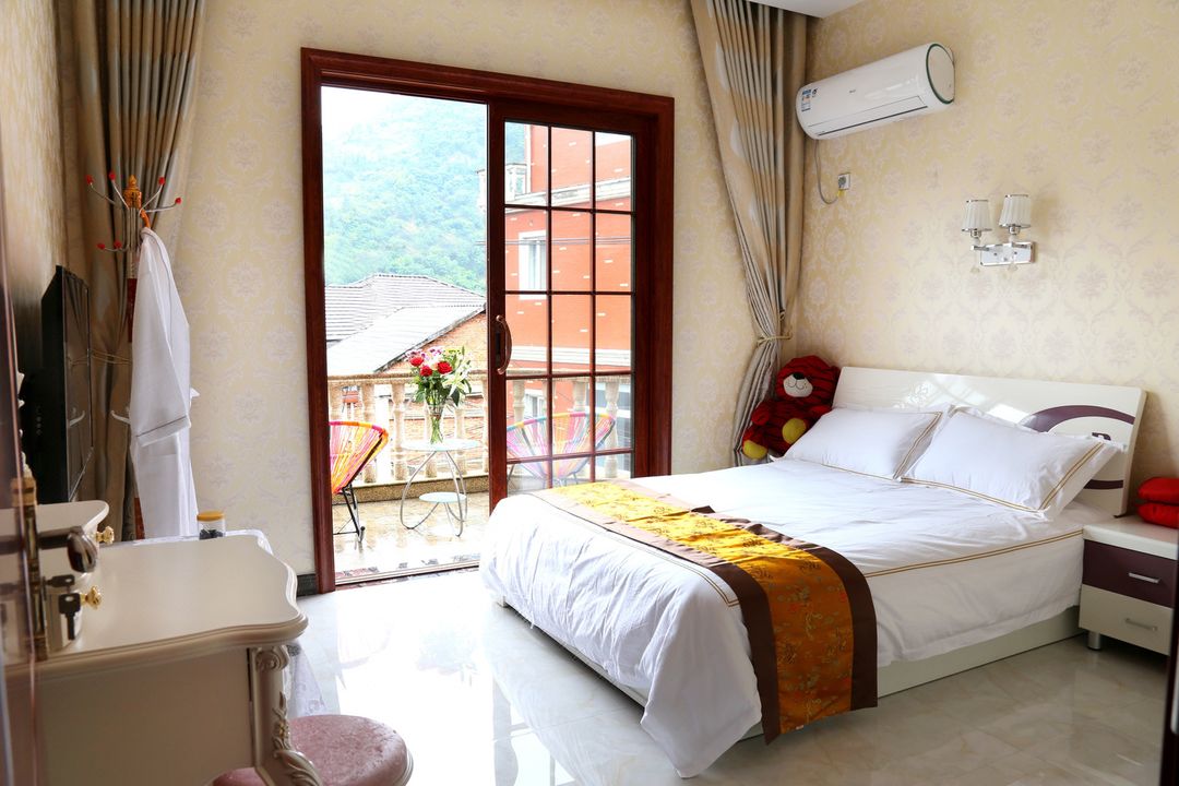 杭州青红的小屋民宿