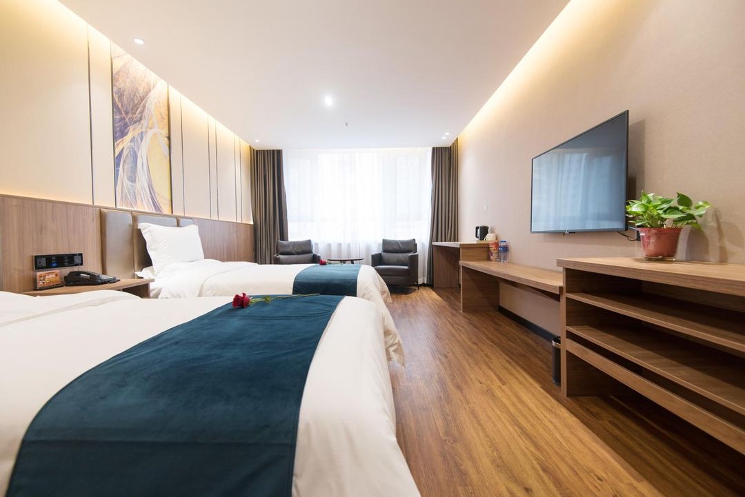 西安卡門酒店(後衛寨地鐵口店)