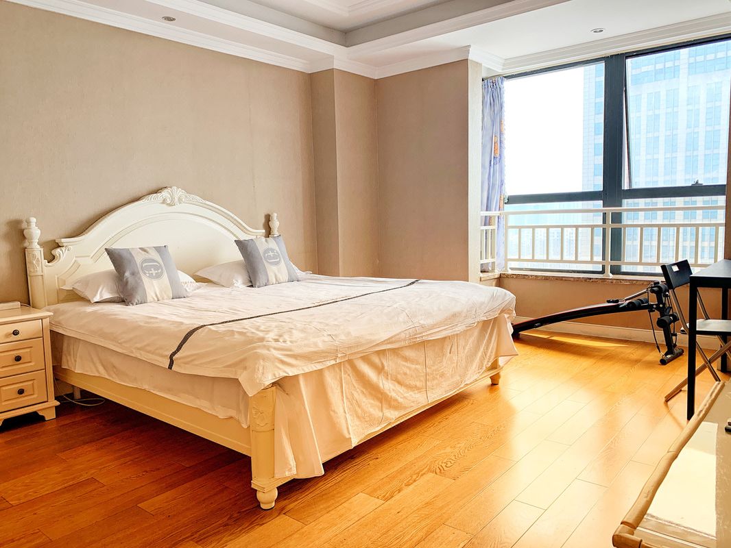 罗曼公寓(南京胜太路店)