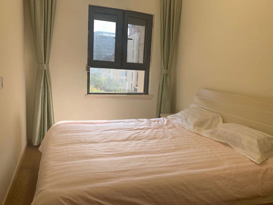 南京旅途中小港湾公寓