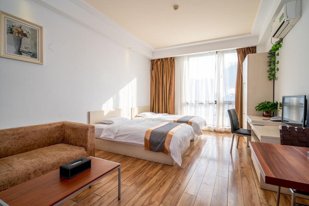 Yuanting Hotel