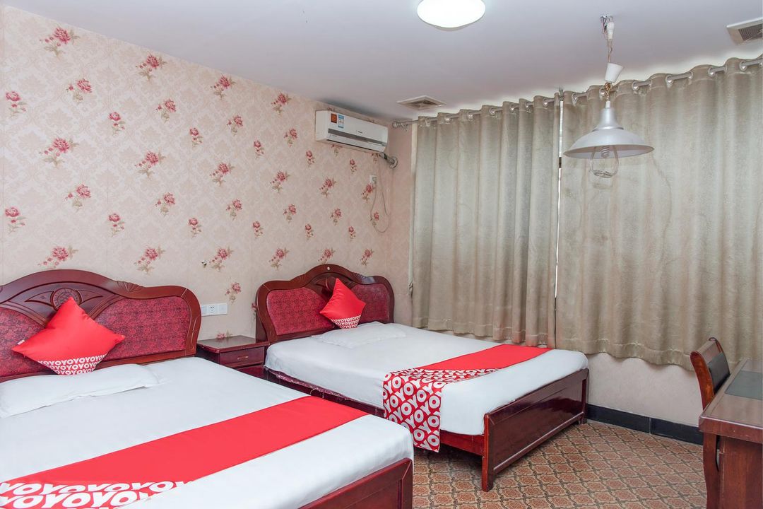 Changsha Jiujiu Business Hotel