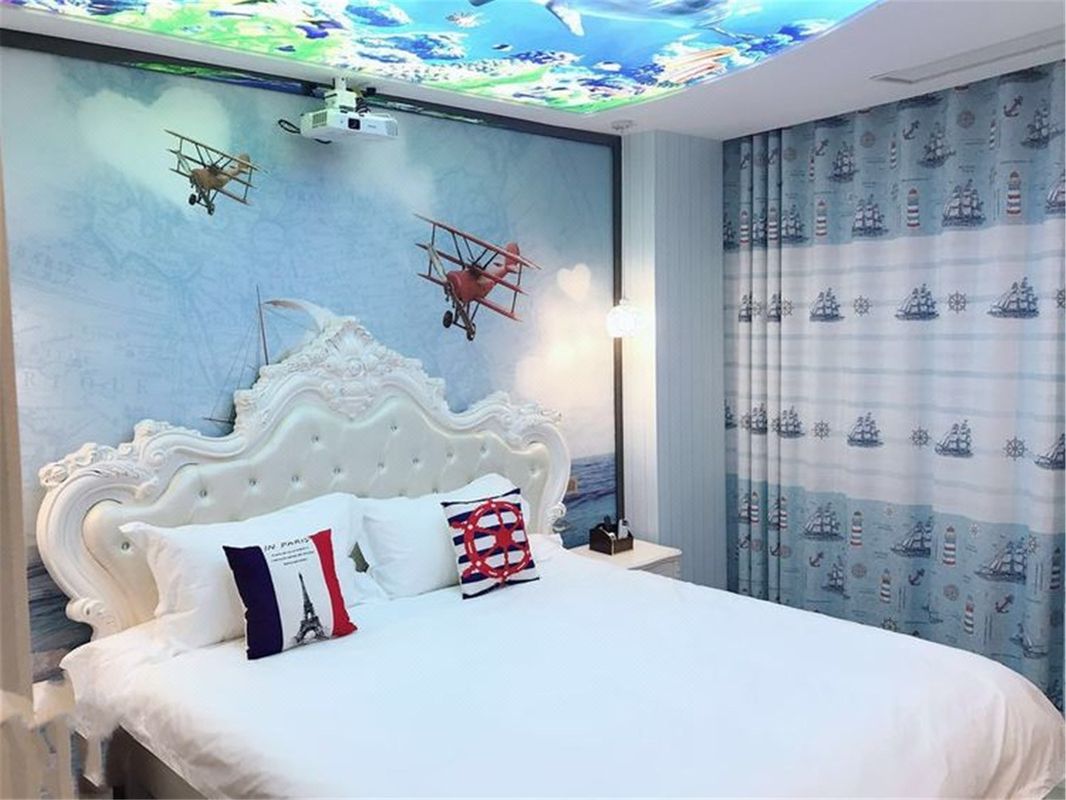 日照恋尚主题公寓(11号店)