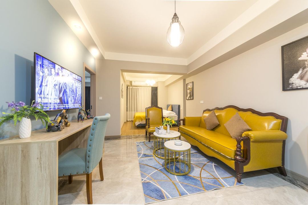 Chengdu Clara Light Luxury Apartment