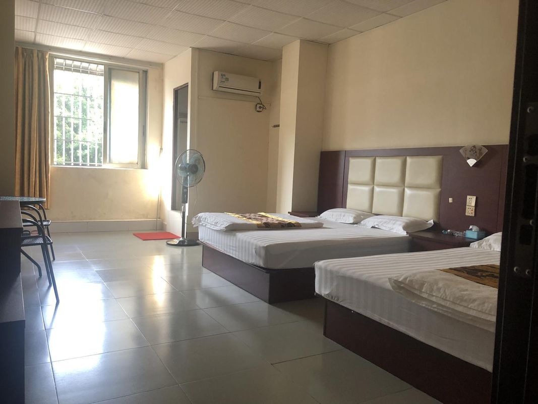 Jiangmen Yuanyuan Apartment