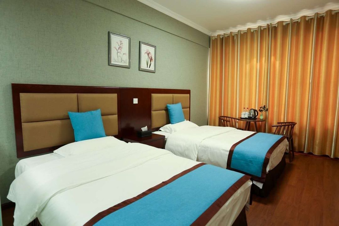 Chengdu Xianglanju Hotel