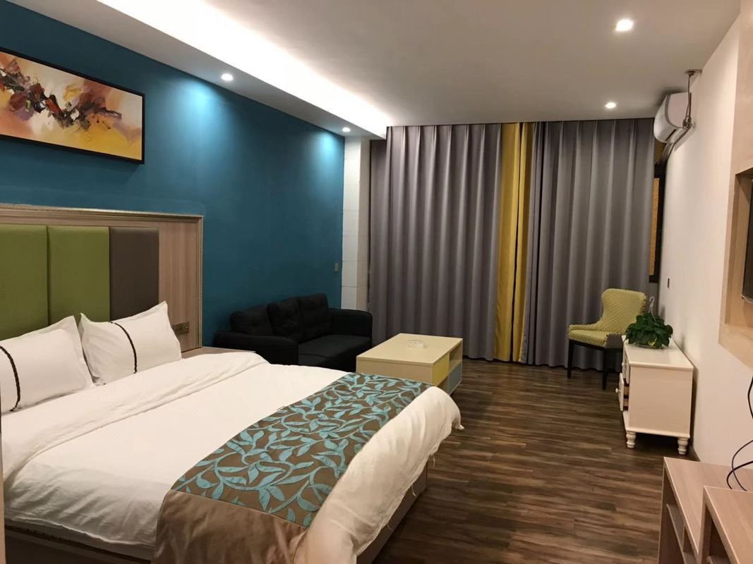 Zhongshan Miao Youth Apartment