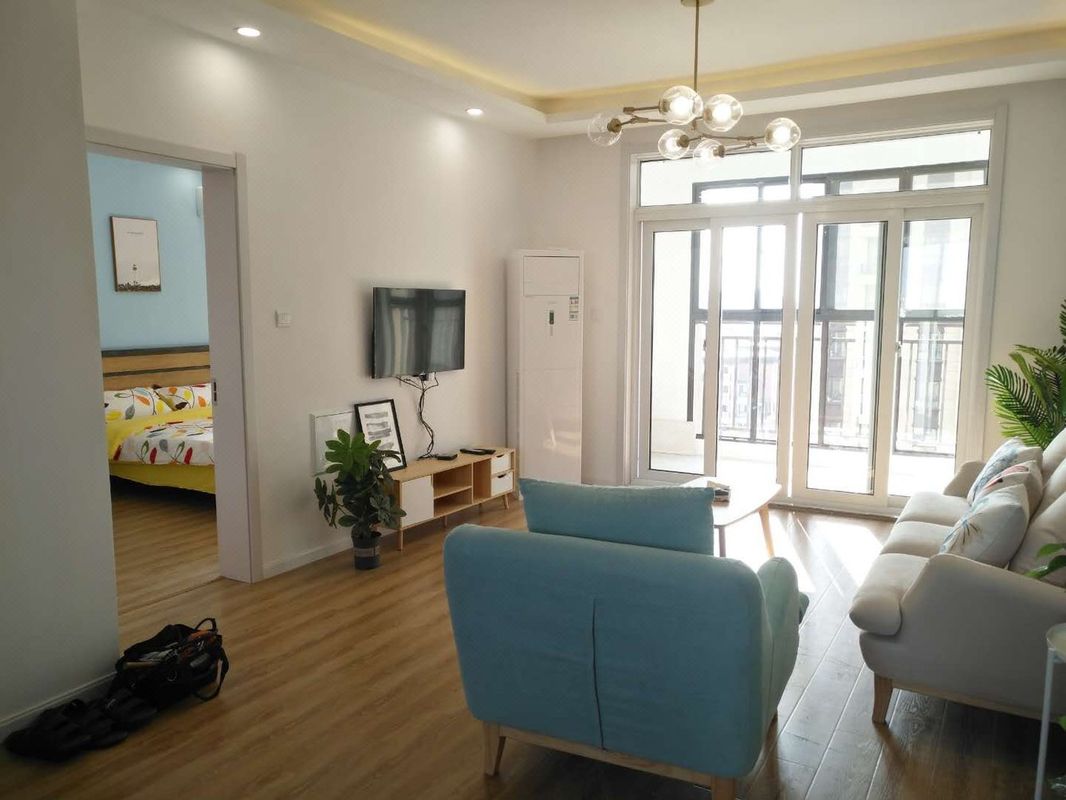 扬州寓见美宿~旅途中的家公寓(沿山河路分店)