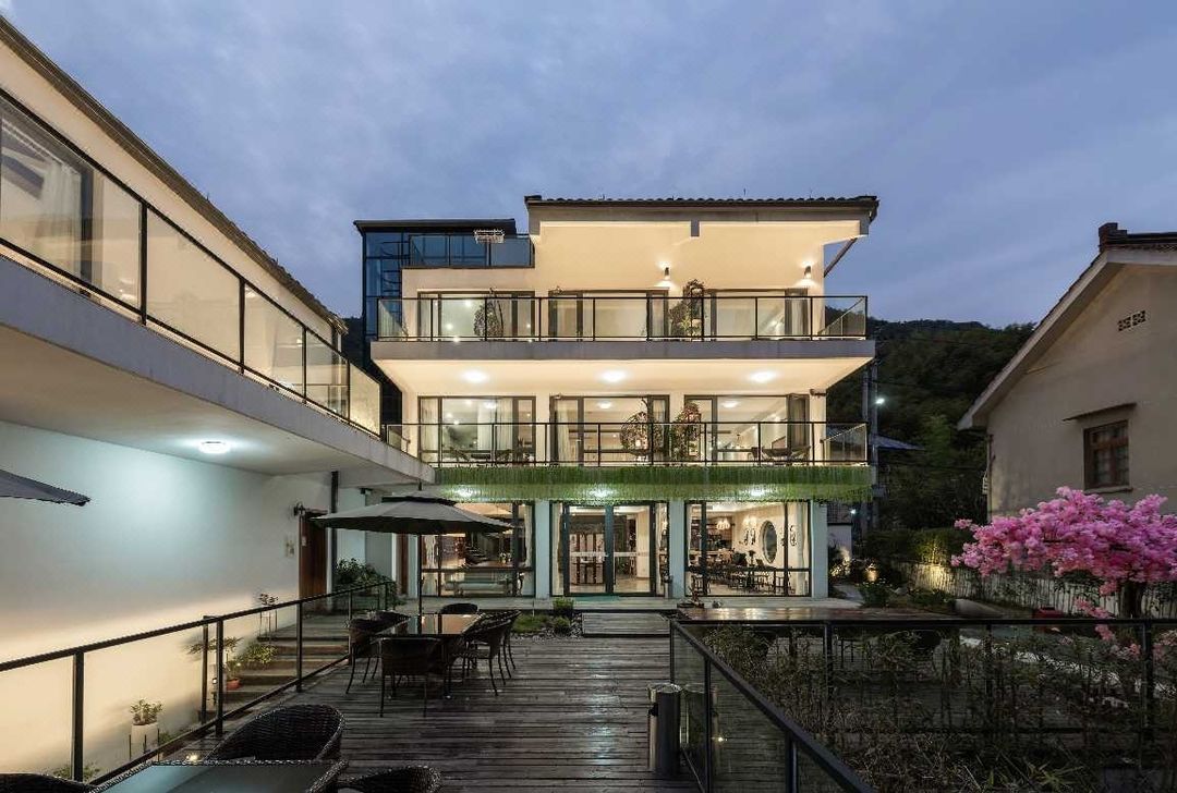 Yunfeng Zhuyuan Hostel