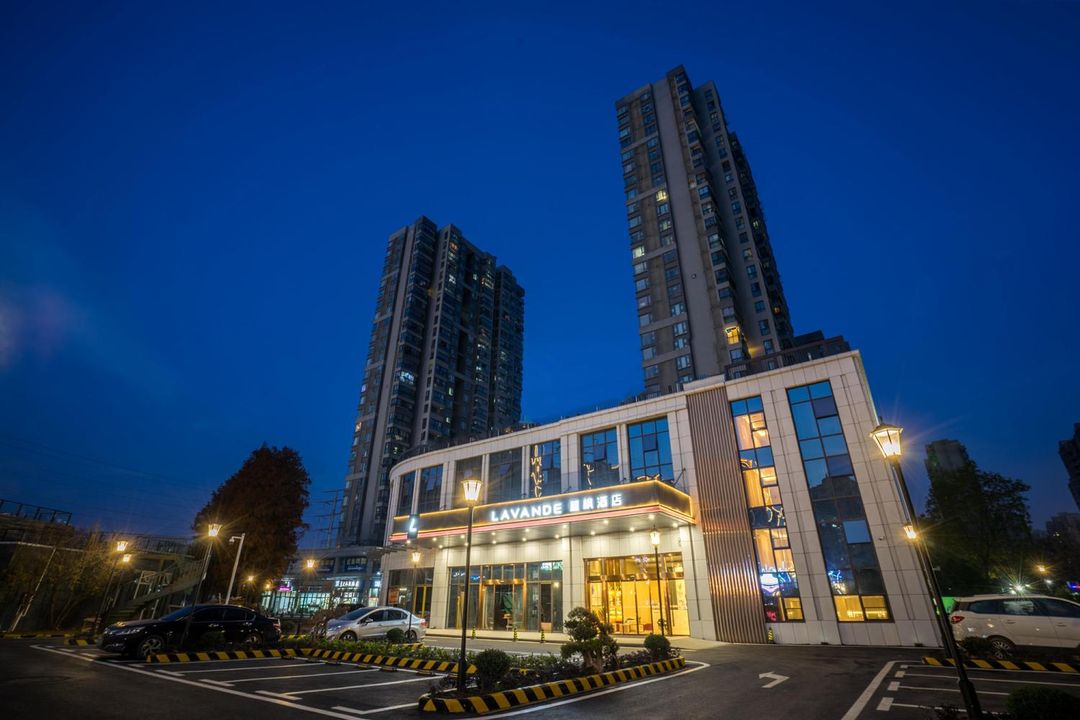 麗楓酒店(武漢金銀湖輕工大學店)