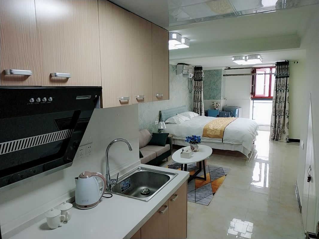 青辰公寓(汉黄路1号分店)