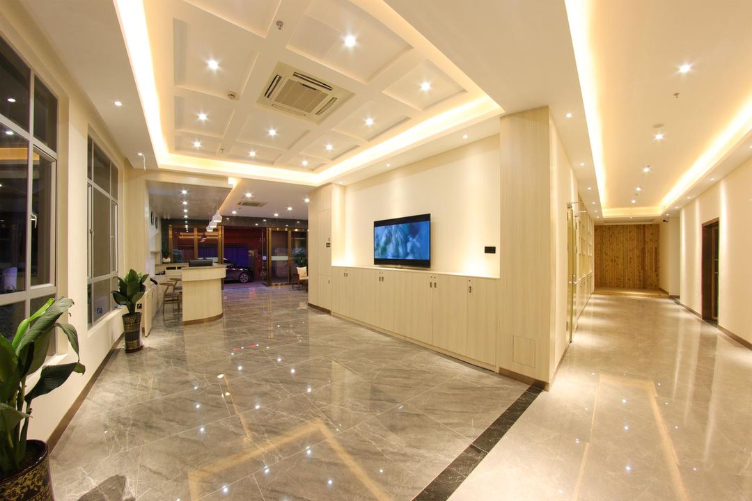 Muzi Hotel (Zhongshan Tanzhou Business Center)