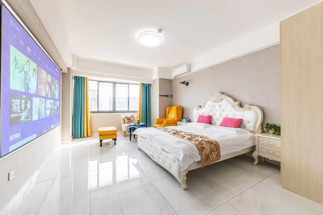 Ailai Apartment Hotel