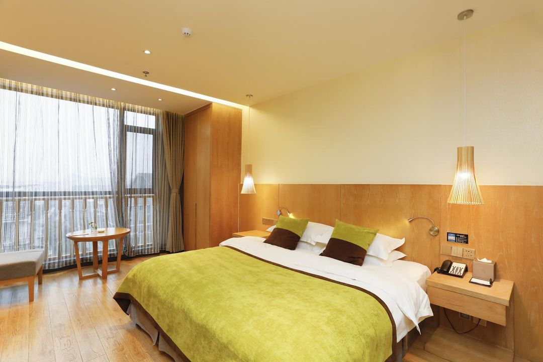 Canal Jingdian Apartment