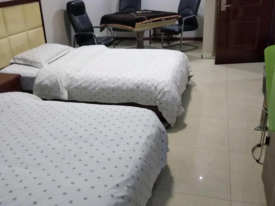 Dongfang Business Hotel