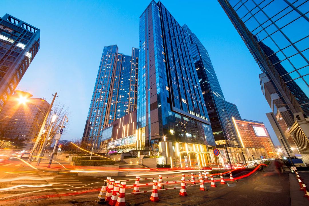 斯維登度假公寓(青島奧帆五四廣場萬象城)