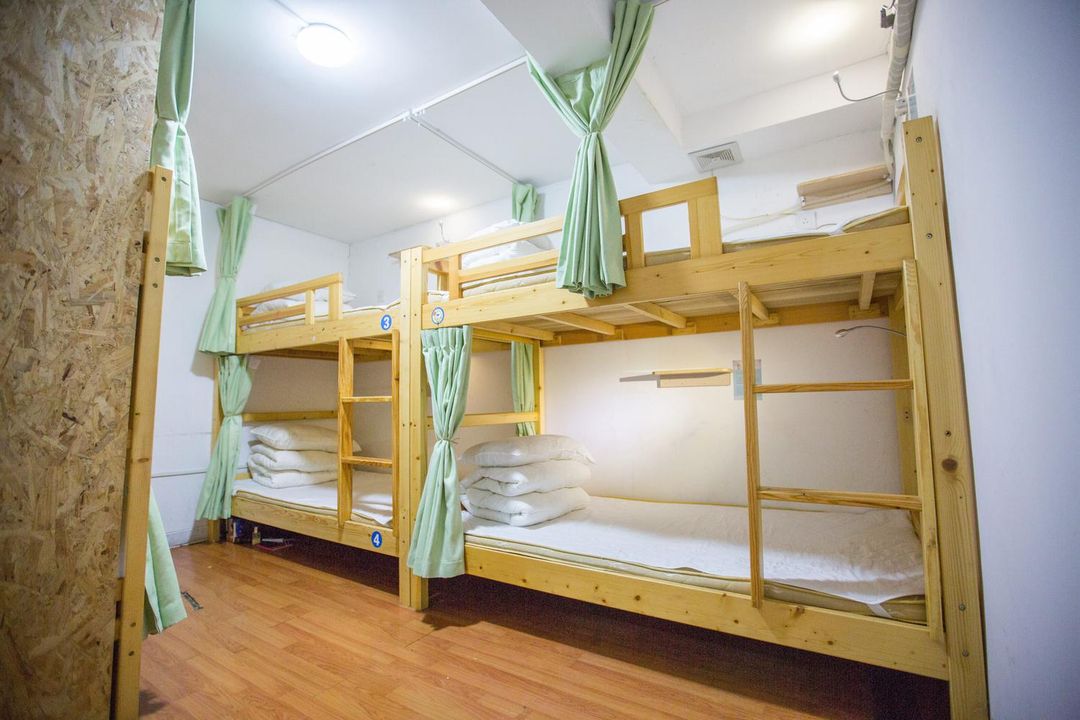 憶小窩青年旅舍(青島君峯路地鐵站店)