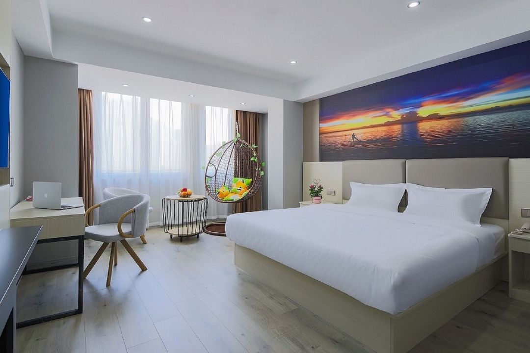 怡來精選酒店(南京弘陽毛紡廠路地鐵站店)