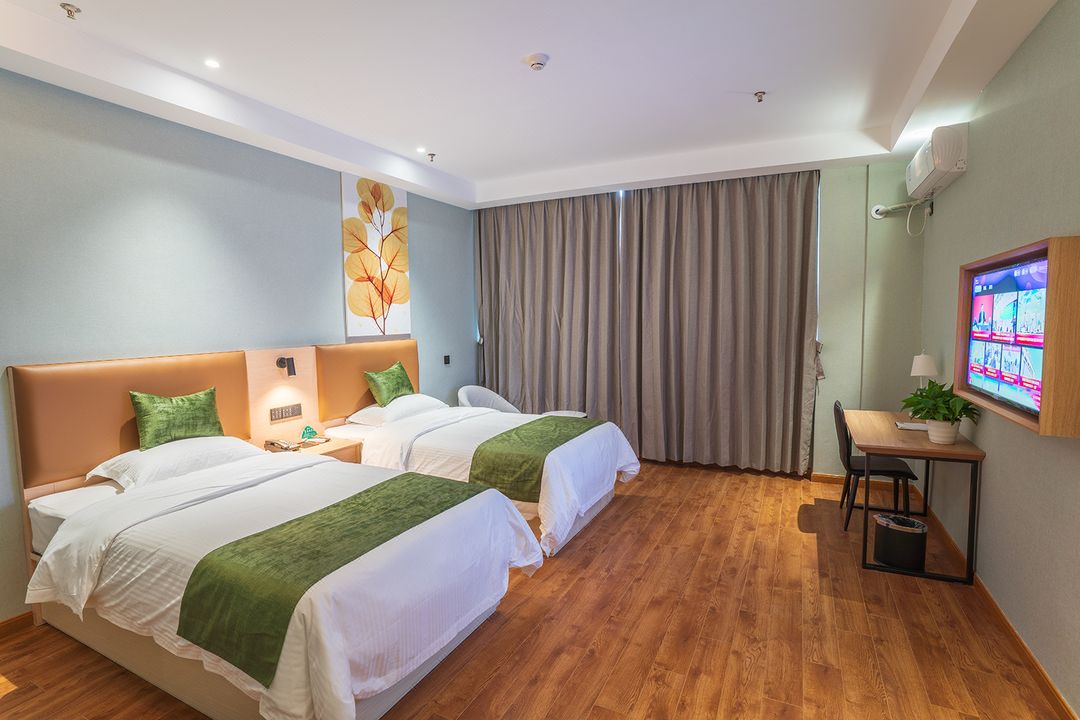 GreenTree Inn Express (Suzhou Luzhi Town Xiaoshi Road)