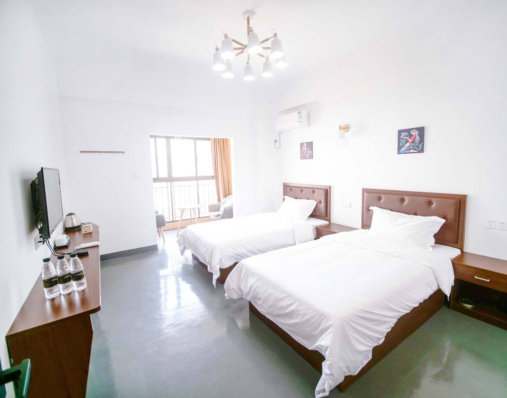 Huizhou Weijiafu Juzhuju (Gold Coast Branch)