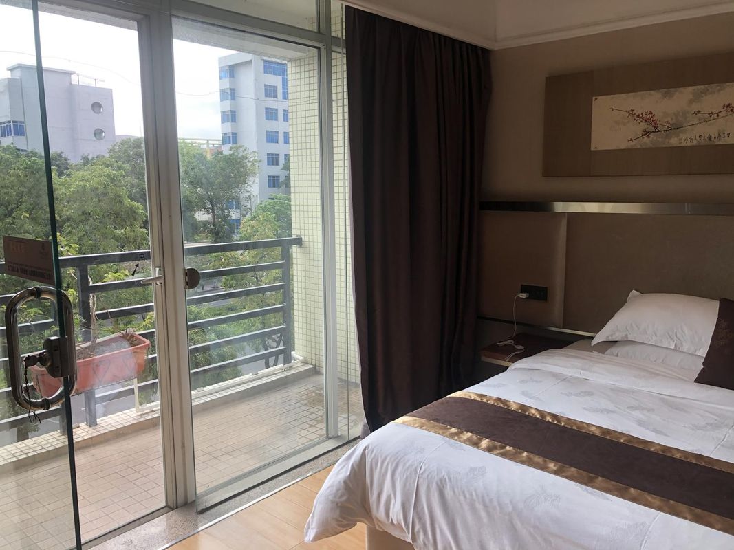 Yihuayuan Apartment in Dongguan