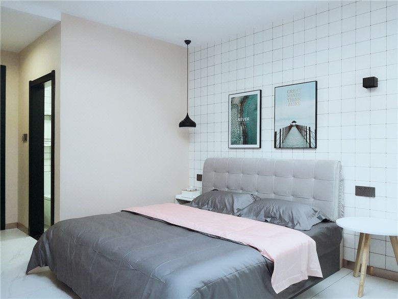 Dalian impression space Inn