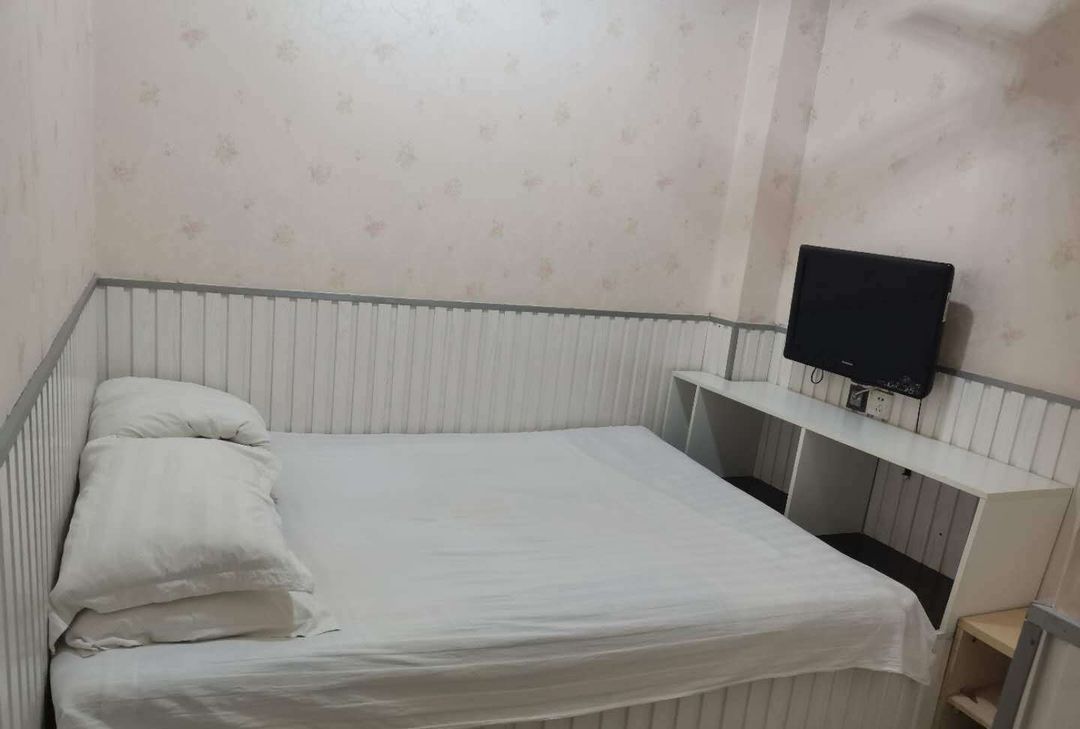 Shenyang Xindong Inn