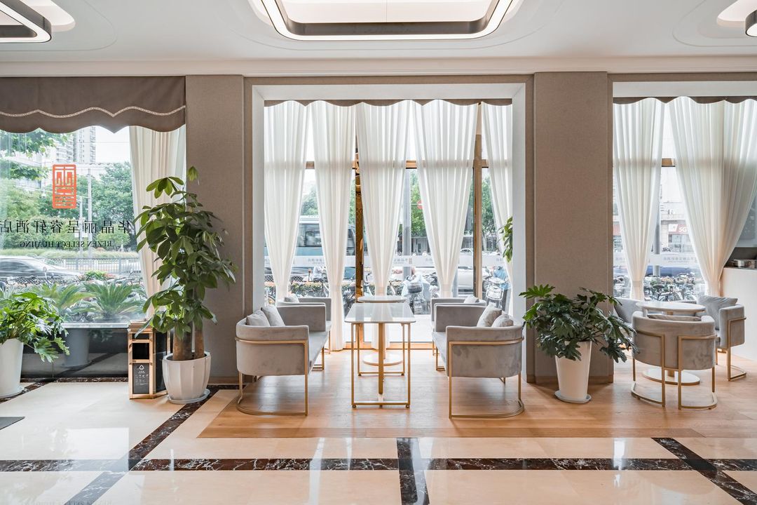 華晶麗呈睿軒上海北外灘酒店