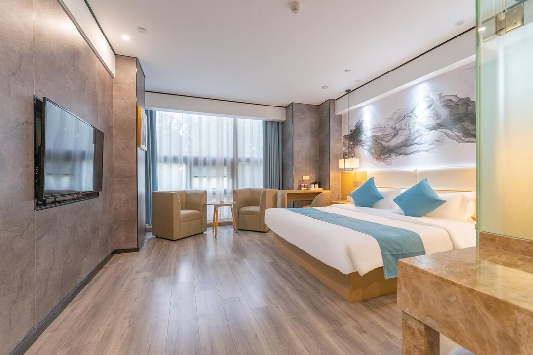 花築·秦淮酒店(南京市博物院軍區總院店)