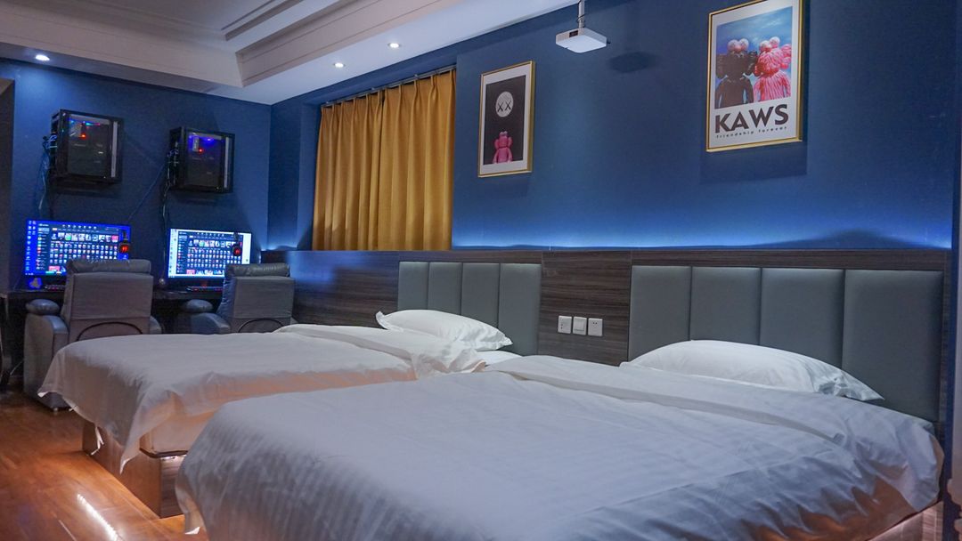 風弈電競酒店(西安大明宮萬達店)