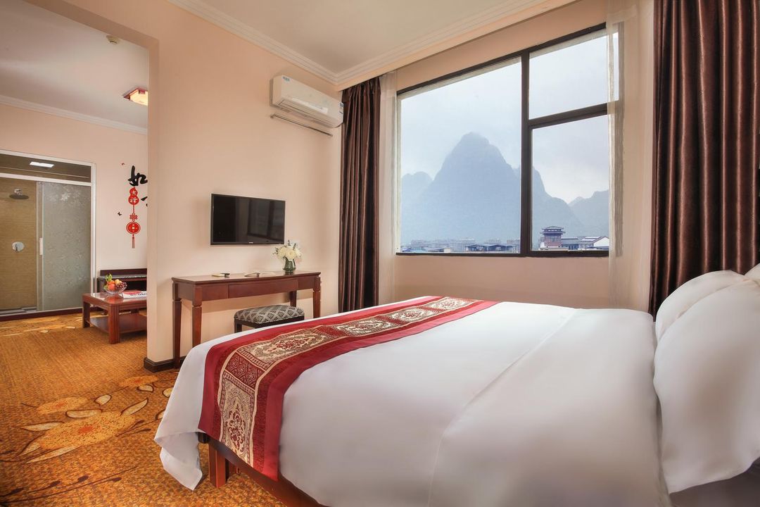 鴻海大酒店(桂林火車站萬象城店)