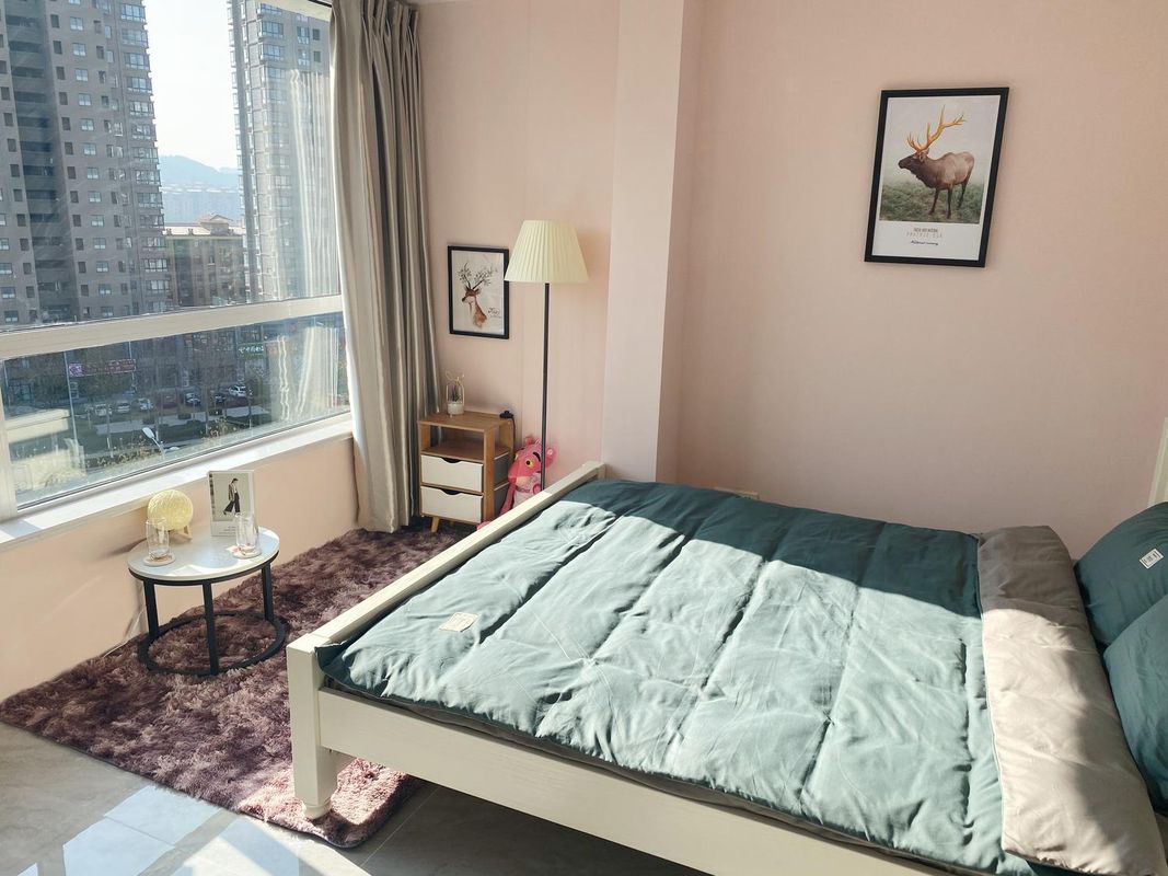 青島婭玫電競公寓